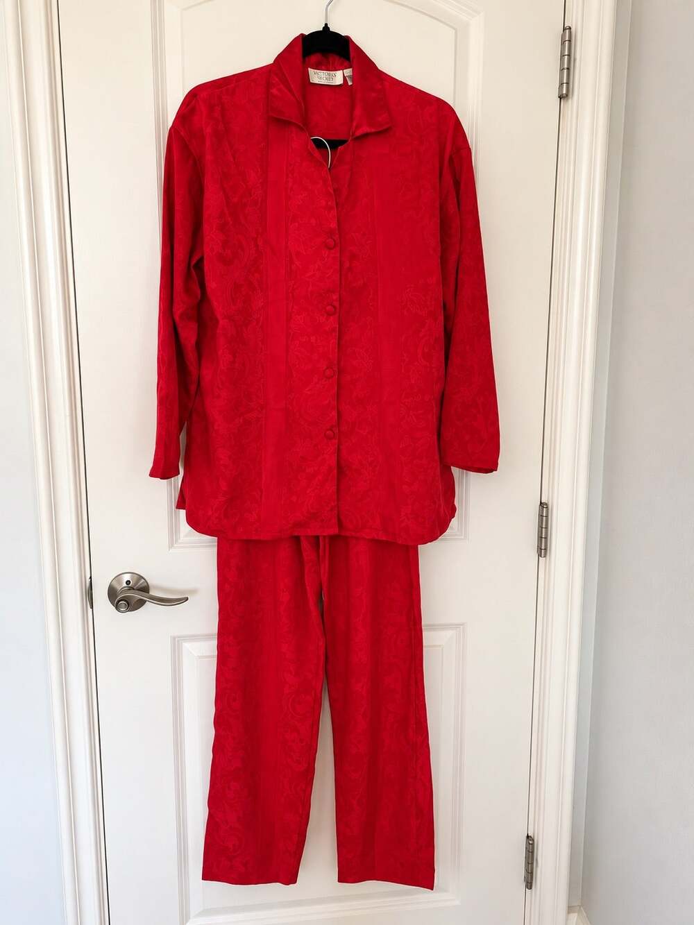 Vintage 90s Victoria’s Secret Gold Label Red Satin Jacquard Pajama Set S